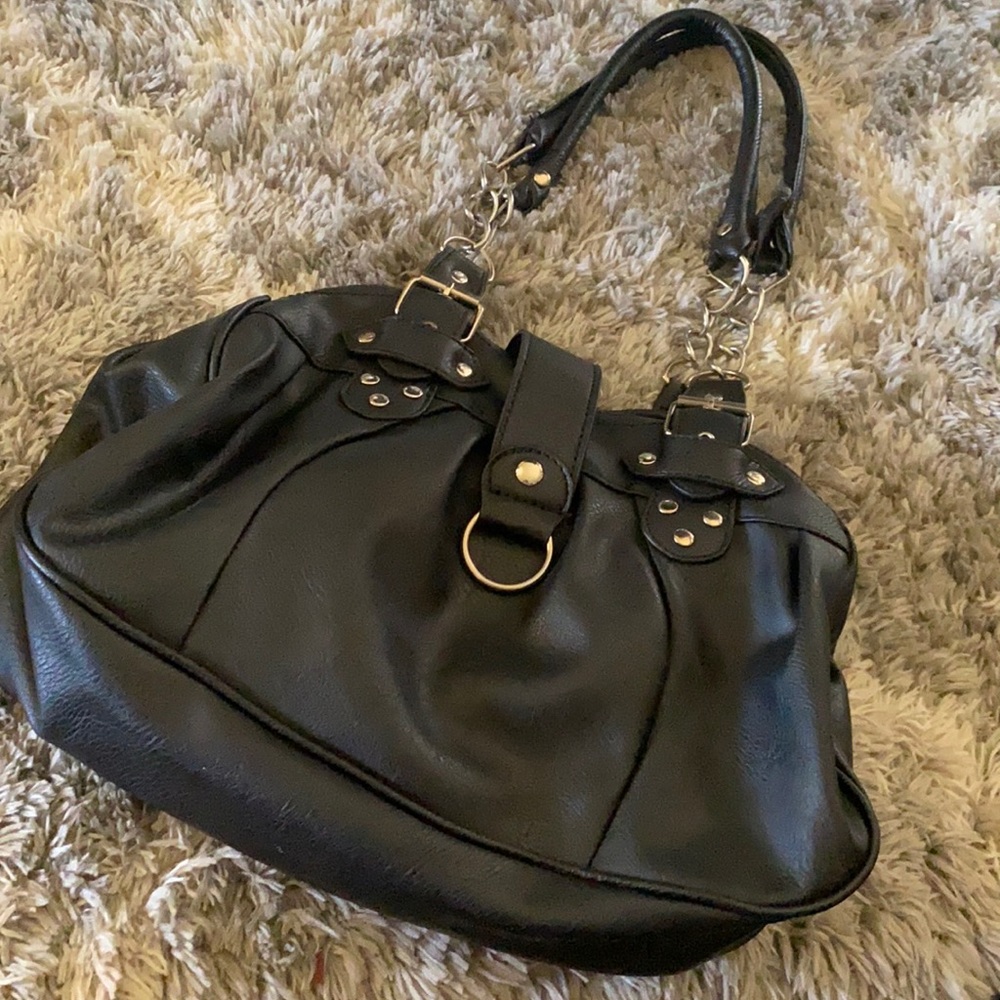Hand bag